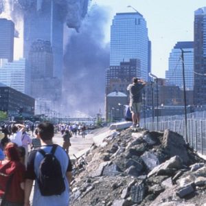 Bilder In the Shadow of the Towers: Stuyvesant High On 9/11