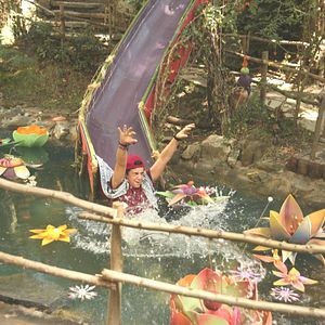 Bilder Gamonya: Hayaller Ülkesi