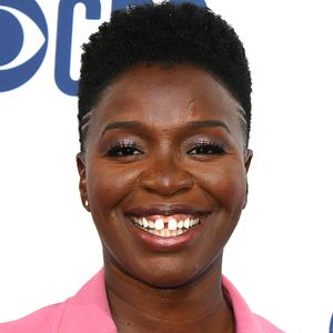 Bilder Folake Olowofoyeku