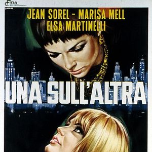 Bilder Nackt über Leichen