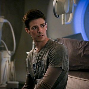 Bilder Grant Gustin