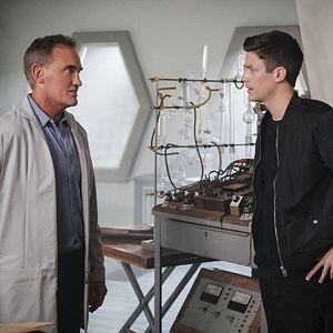 Bilder John Wesley Shipp