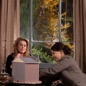 Bilder La Vérité – Leben und lügen lassen