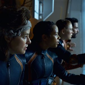 Bilder Lost In Space - Verschollen zwischen fremden Welten