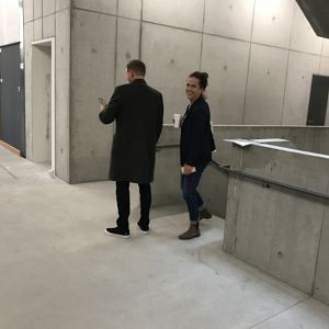 Bilder Bitte nach Mitte!