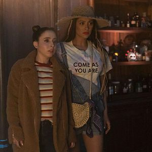 Bilder Shay Mitchell