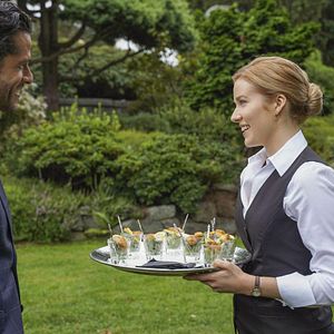 Bilder Miles Gaston Villanueva