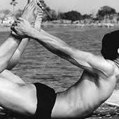 Bilder Bikram: Yogi, Guru, Raubtier