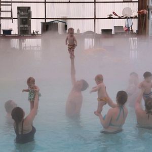 Bilder Snorri & der Baby-Schwimmclub