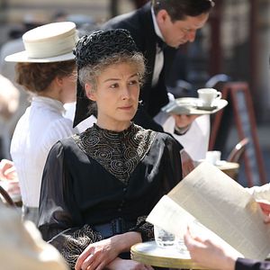 Bilder Marie Curie - Elemente des Lebens