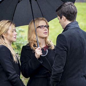 Bilder Emily Bett Rickards