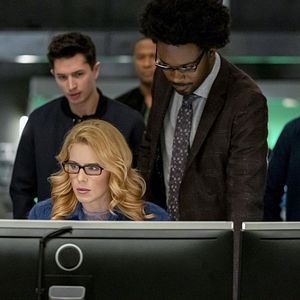 Bilder Emily Bett Rickards