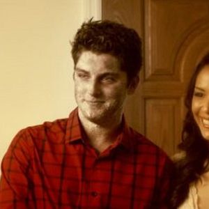 Bilder Ted - Ein Zombie zum Verlieben