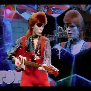 Bilder In Search of Greatness