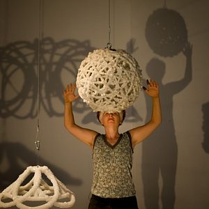 Bilder Body Of Truth