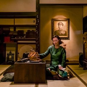 Bilder The Bold, The Corrupt and The Beautiful