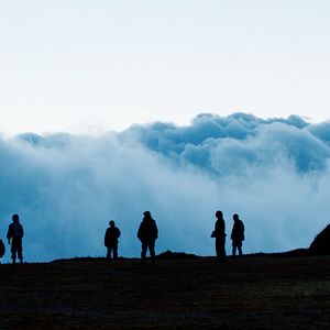 Bilder Monos - Zwischen Himmel und Hölle