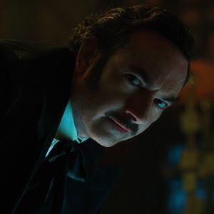 Bilder Altered Carbon - Das Unsterblichkeitsprogramm