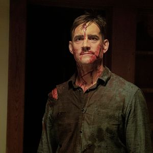 Bilder Girl on the Third Floor