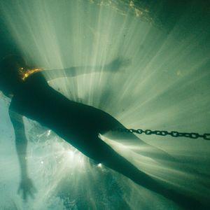 Bilder Monos - Zwischen Himmel und Hölle