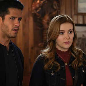 Bilder Miles Gaston Villanueva