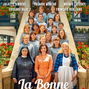 Bilder Die perfekte Ehefrau