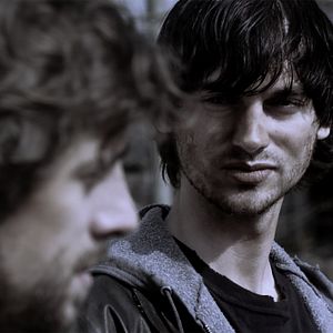 Bilder Fear Comes Home - Wer bleibt am Leben?