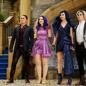 Descendants - Die Nachkommen 3 - Film 2019 - FILMSTARTS.de