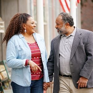 Bilder Bless This Mess