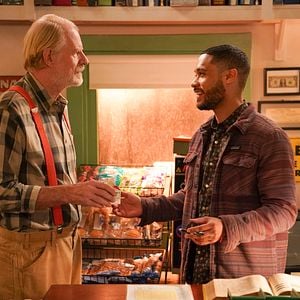 Bilder Bless This Mess