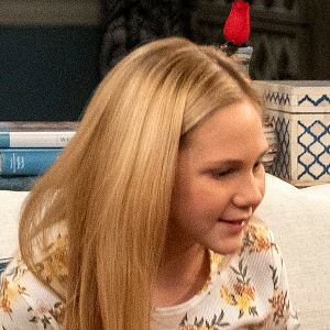 Bilder Lily Brooks O'Briant