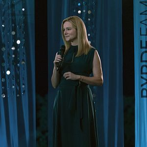 Bilder Laura Linney