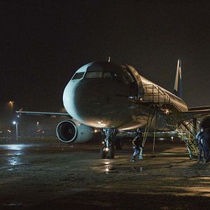 Bilder Into The Night