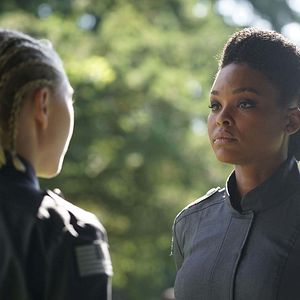 Bilder Motherland: Fort Salem