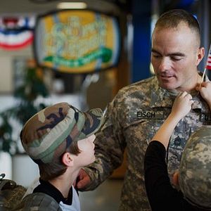 Bilder Father Soldier Son