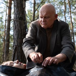 Bilder Das Grab im Wald