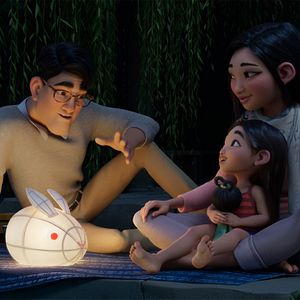 Bilder Die bunte Seite des Monds