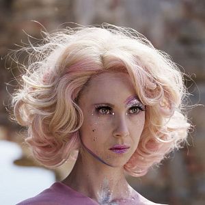 Bilder Little Birds - Stadt ohne Tabus