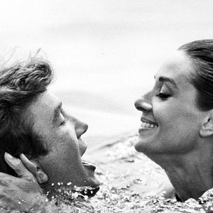 Bilder Zwei auf gleichem Weg