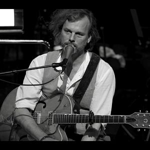 Bilder Dreiviertelblut - Weltraumtouristen