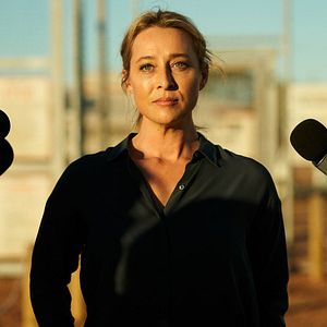 Bilder Asher Keddie
