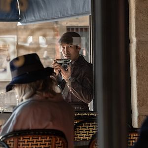 Bilder Das Attentat – The Man Standing Next