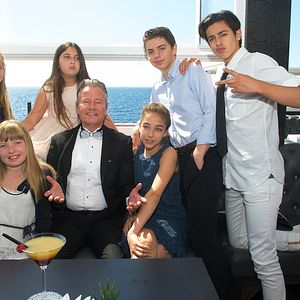 Bilder Allein zu Haus mit Opa