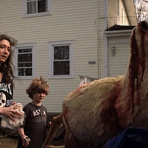 Bilder The Witch Next Door