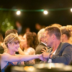 Bilder Gott, du kannst ein Arsch sein!