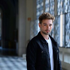 Bilder Merlí. Sapere Aude