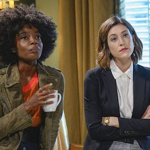 Bilder Bluff City Law