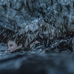 Bilder Breaking Surface - Tödliche Tiefe