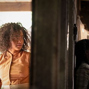 Bilder Kiersey Clemons