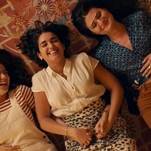 Bilder The Broken Hearts Gallery